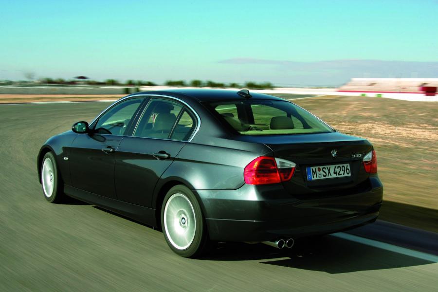  BMW 3-Series 2006 года  (фото 46 из 108)